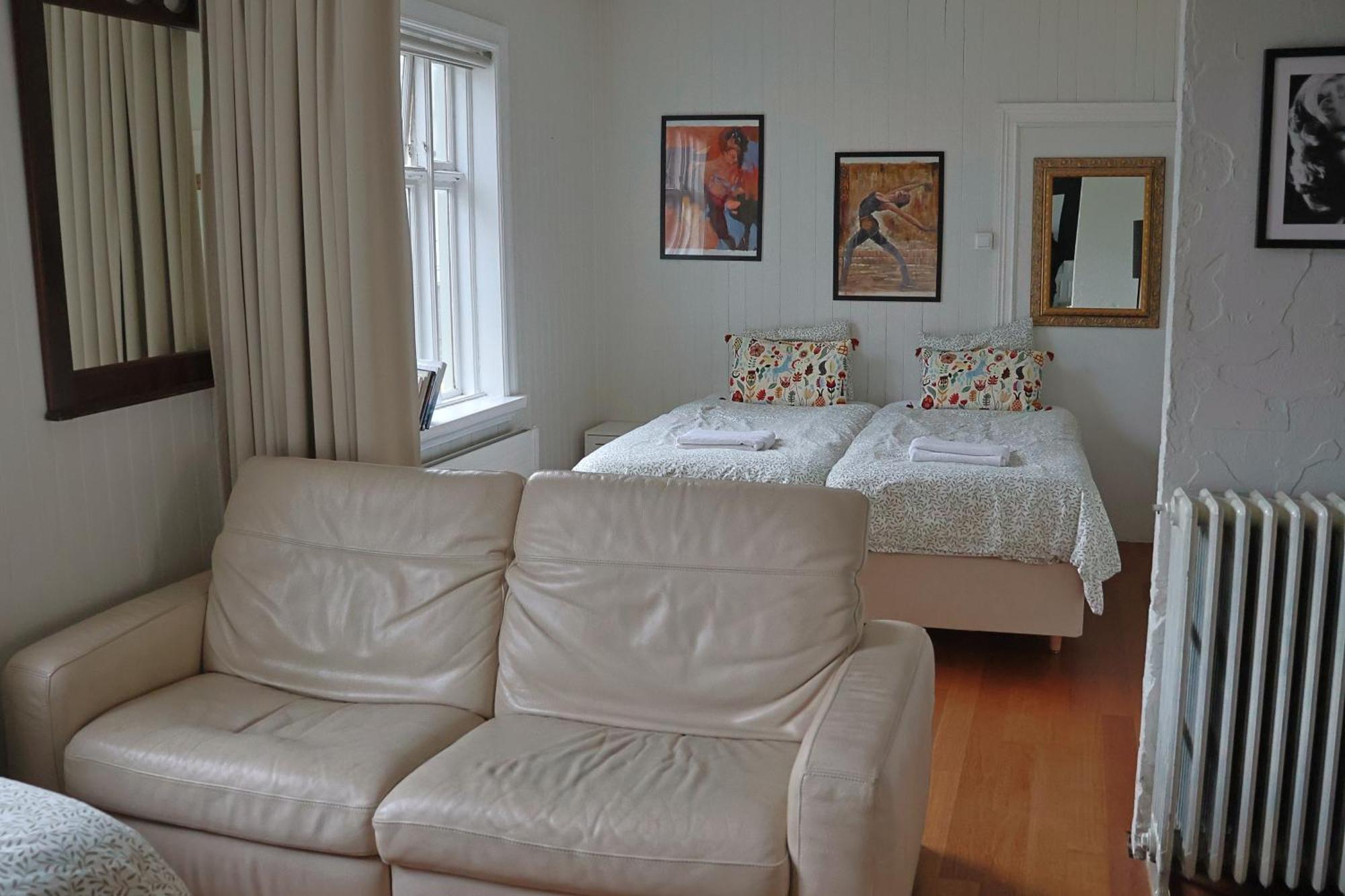 Ragna'S Apartment Downtown. เรคยาวิก ภายนอก รูปภาพ